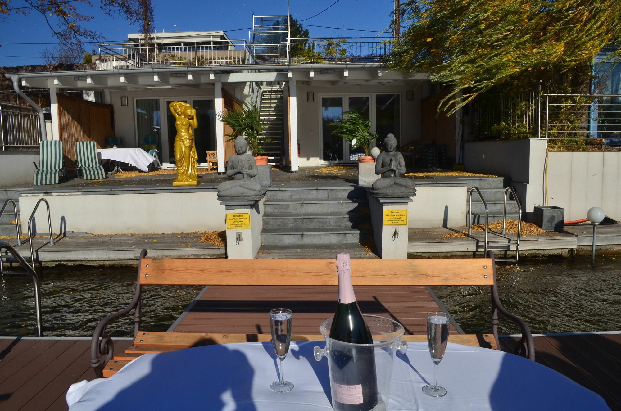 Ajo Vienna Beach - Contactless Check-In * Vienna