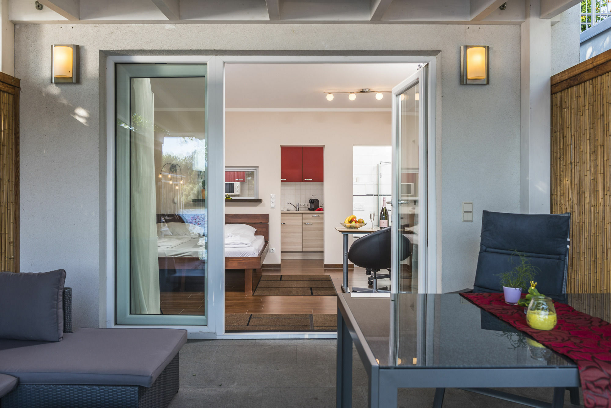 Ajo Vienna Beach - Contactless Check-In Apartment *