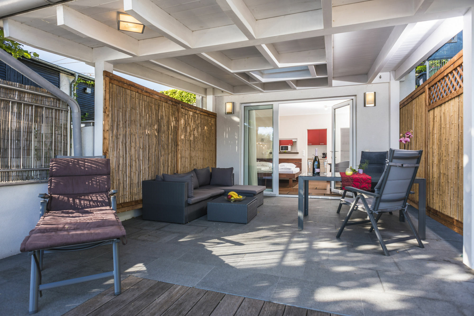Ajo Vienna Beach - Contactless Check-In Apartment *